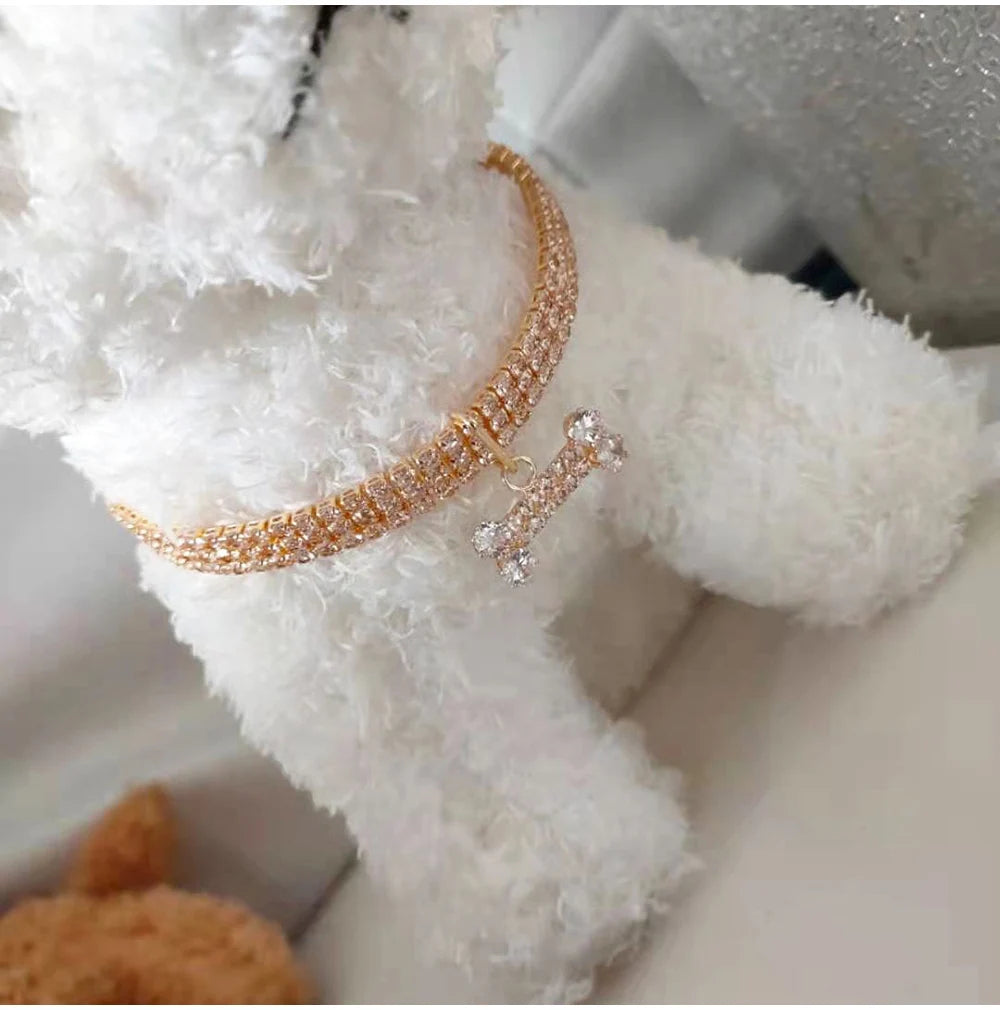 Dog Necklace Adjustable Cat Collar Zircon Bone Rhinestone Diomand Pendant Jewelry Luxury Metal Copper Dog Collars Dog Accessory