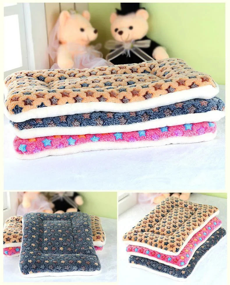 Dog Blanket Soft Cute Pet Cat Blanket Dog Cat Bed Mat Warm Fleece Design Pet Puppy Bed Sofa Pet Product Cushion Cover Towel