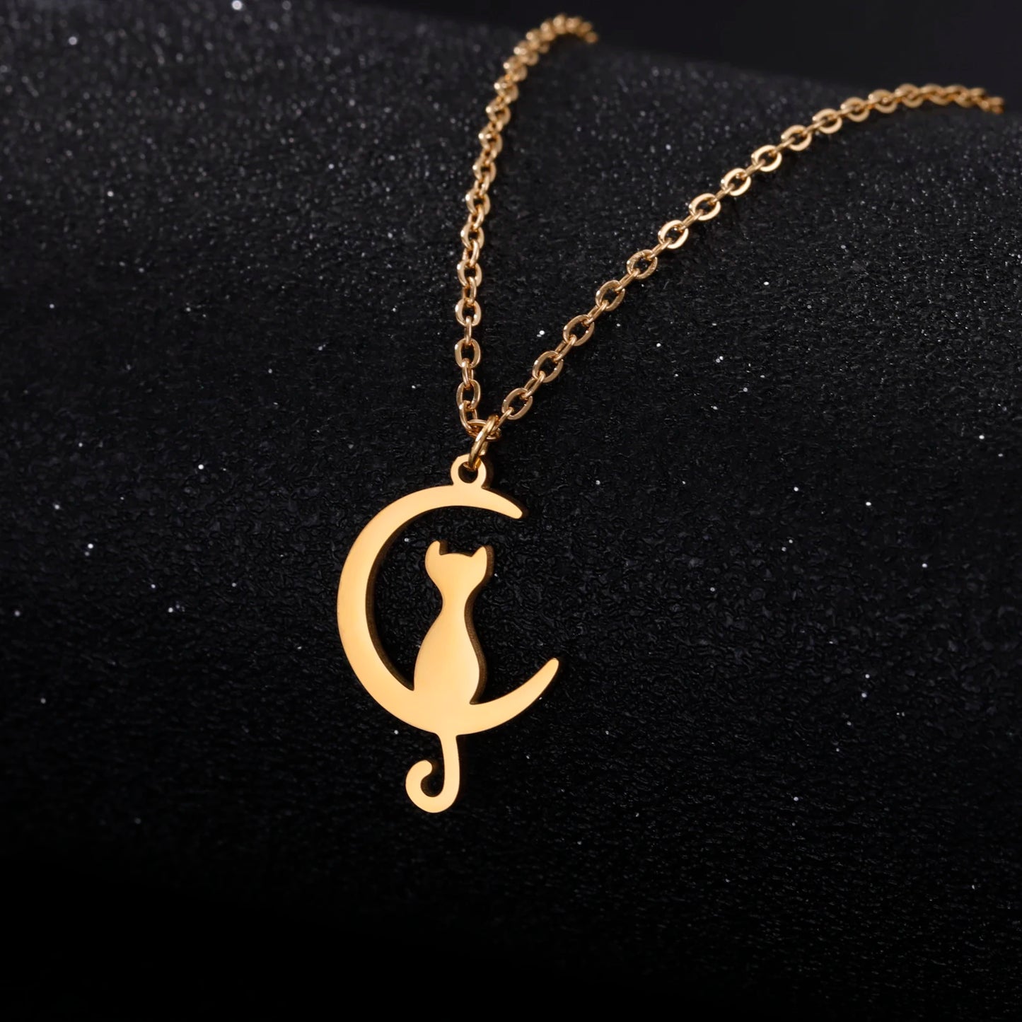 Cazador Stainless Steel Cute Animal Crescent Moon Cat Pendant Necklace Women Girl Kitten Neck Chain Choker Jewelry Birthday Gift