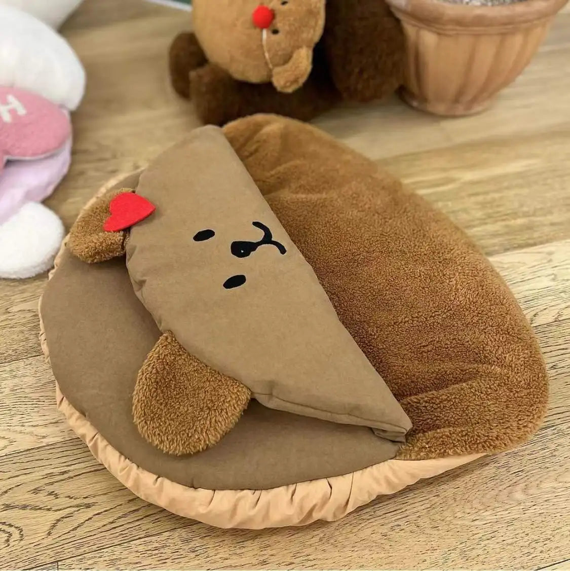 INS Winter Warm Kennel Pet Cat Puppy Dog Bed Thermal Insulation Sleeping Bag Bear Semi-Open Plus Velvet Cushion Dog Accessories